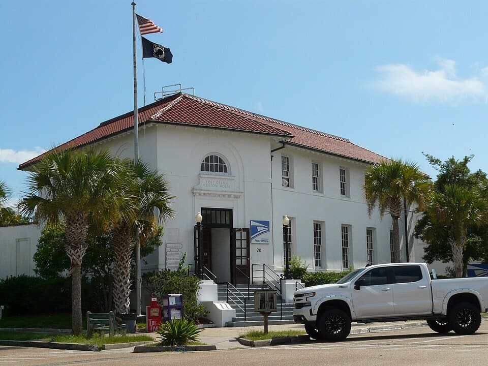 Apalachicola,_Florida_Post_Office (1) (1)